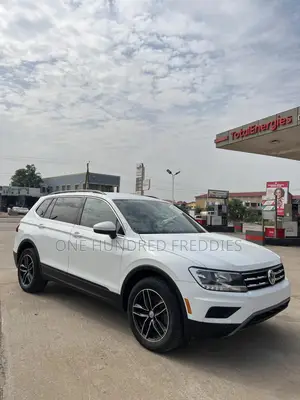 Volkswagen Tiguan 2.0T SE FWD 2019 White