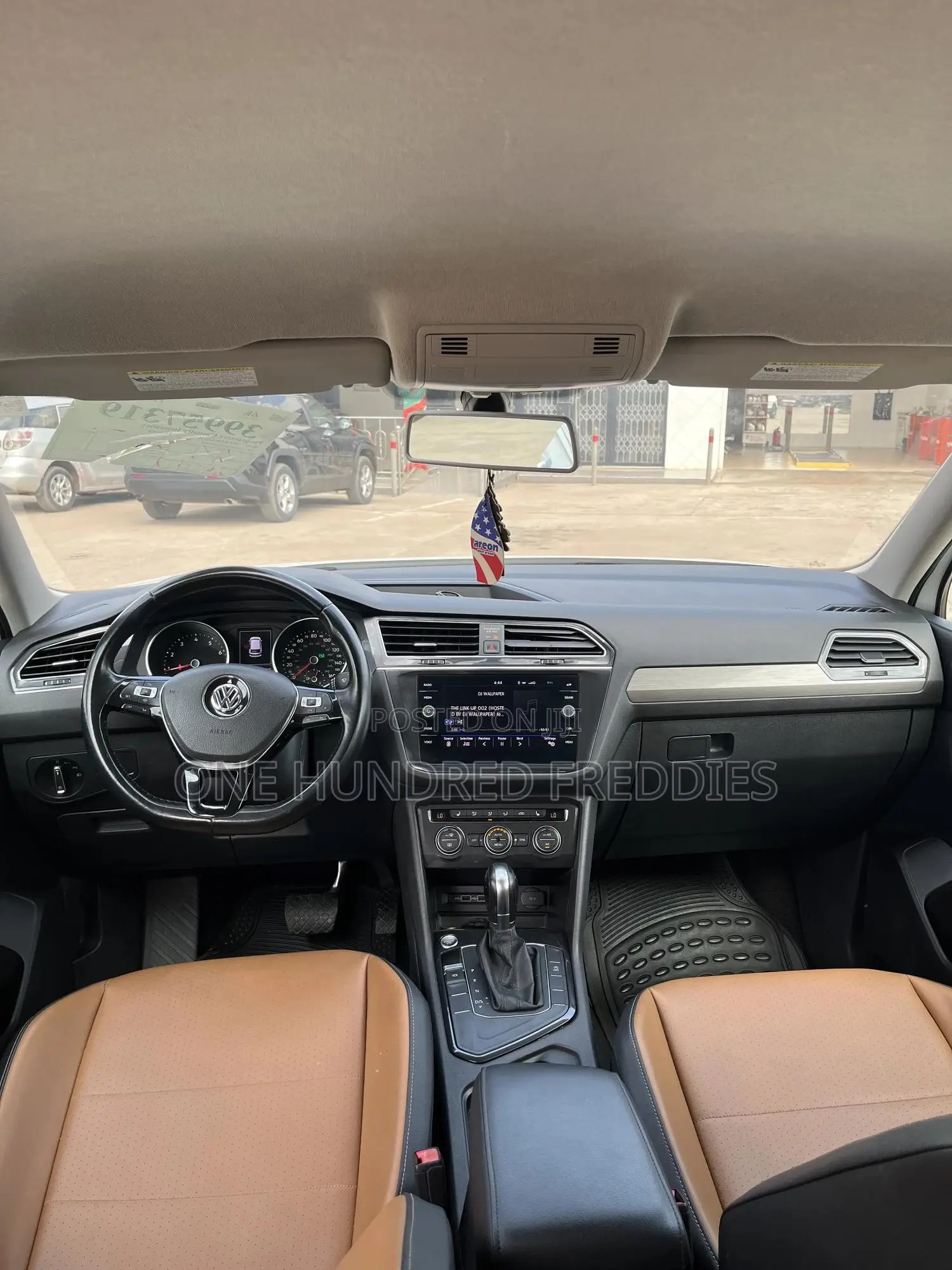 Volkswagen Tiguan 2.0T SE FWD 2019 White