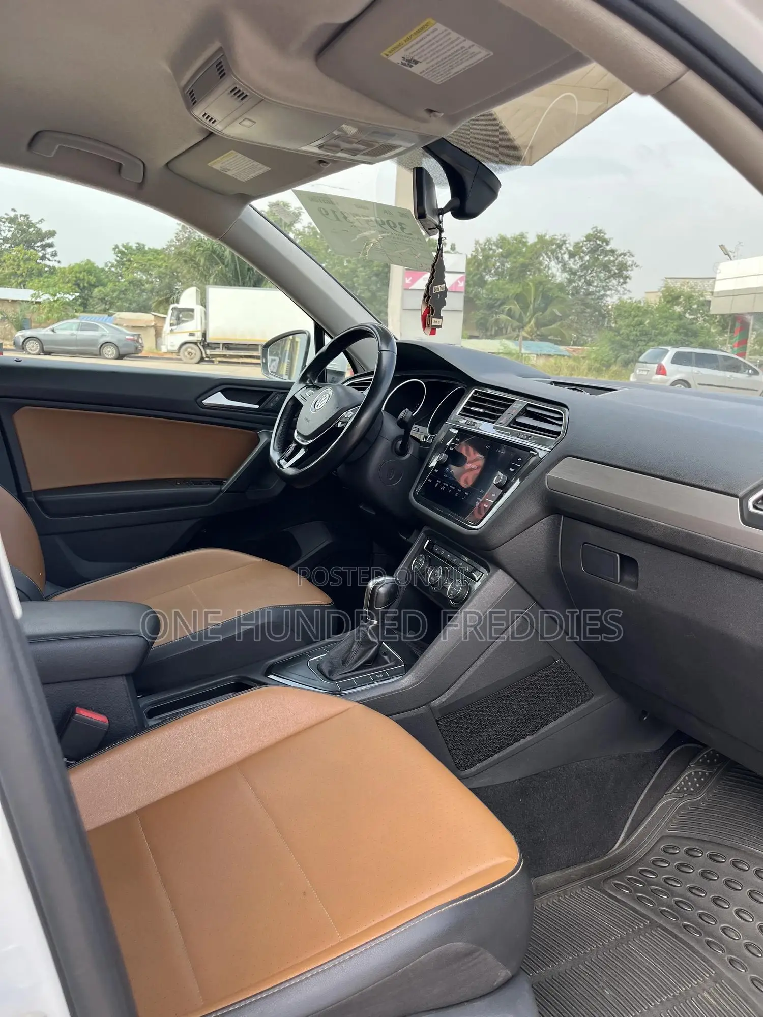 Volkswagen Tiguan 2.0T SE FWD 2019 White
