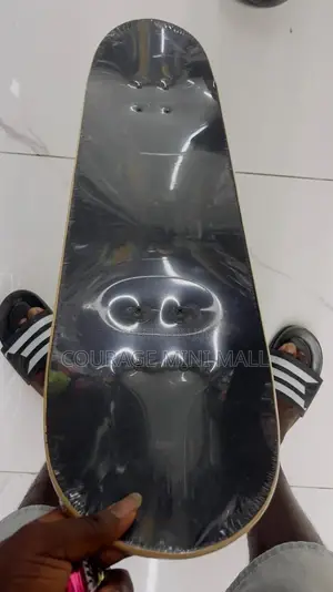  Brand New Complete Skateboard – Ready to Ride