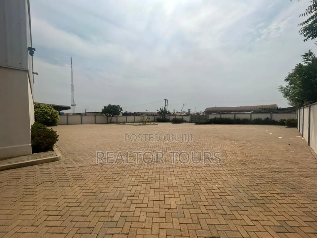 Commercial Space for Rent