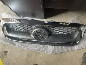 Toyota Hilux 2004 2005 2006 2007 2008 2009 2010 Front Shells Grille