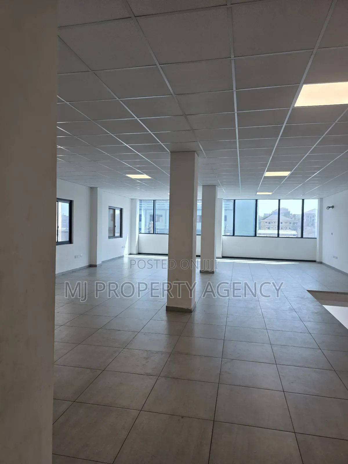 400 SQM Showroom at Asokwa