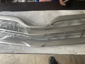 Toyota Venza Front Shells