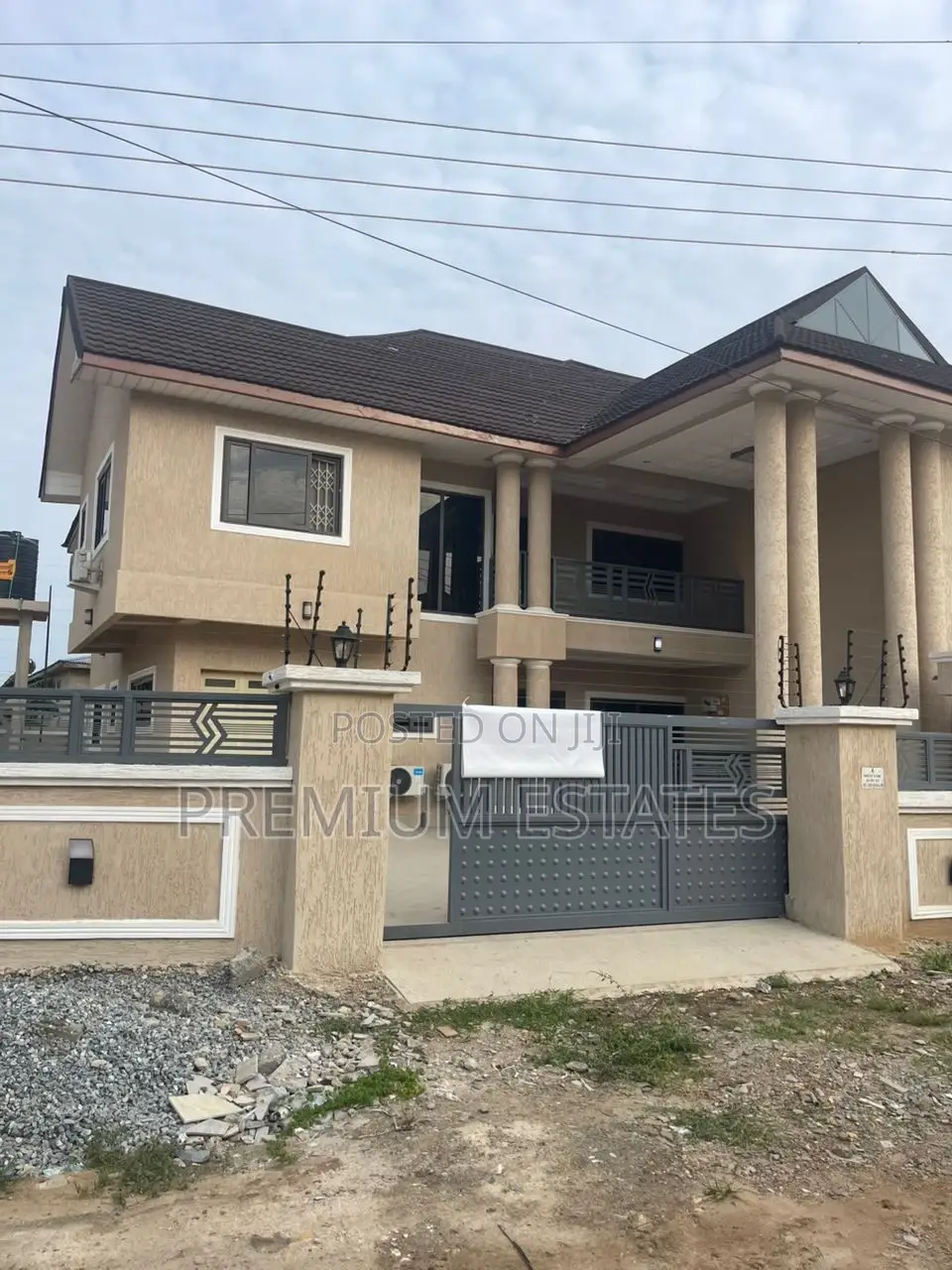4bdrm House in East Legon for rent