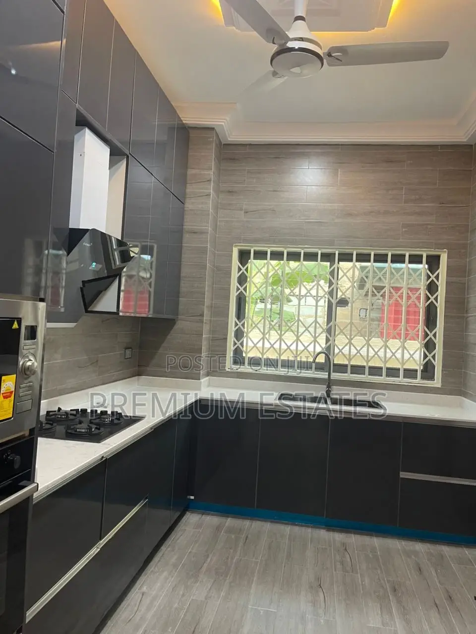 4bdrm House in East Legon for rent