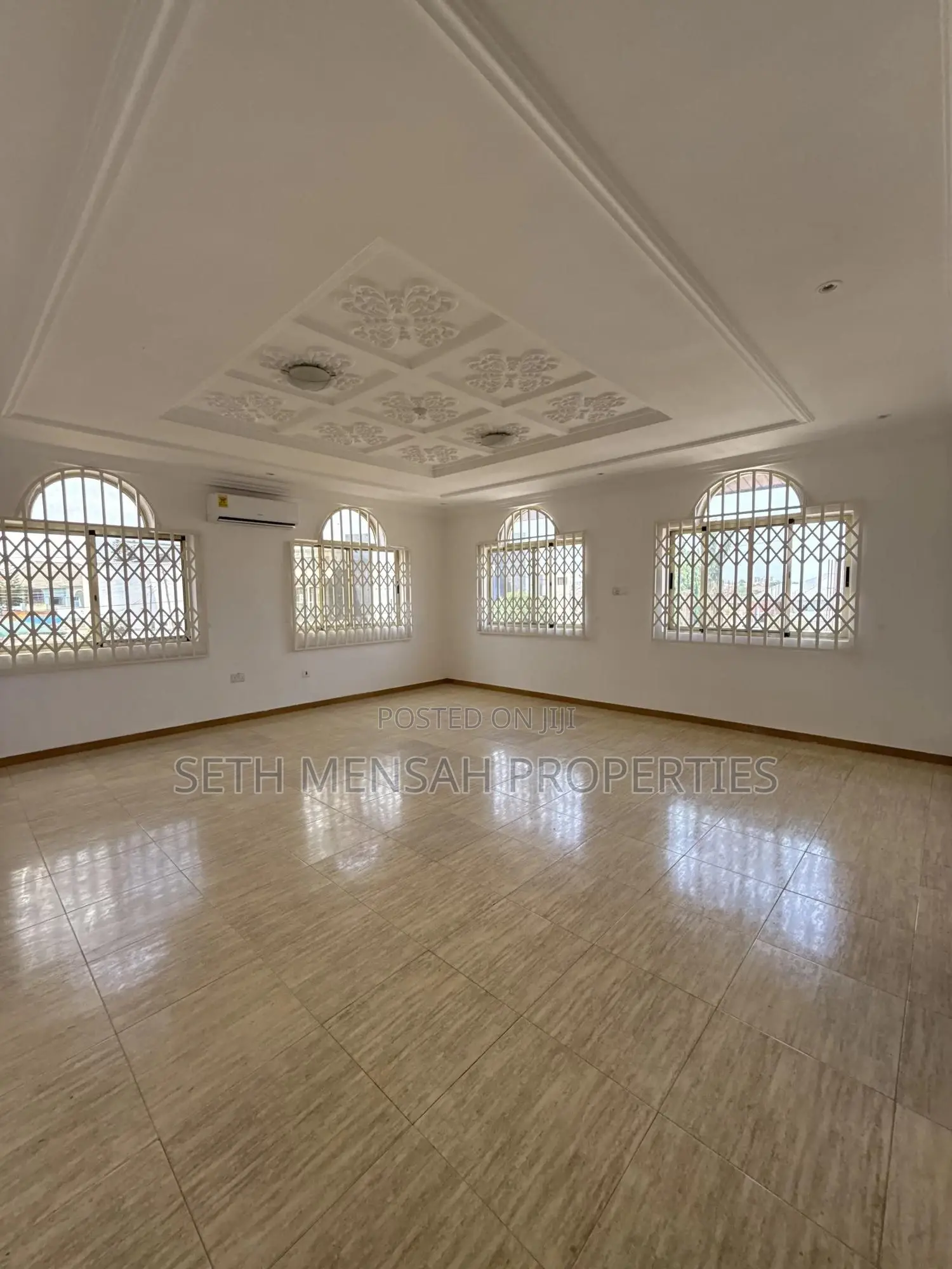 5bdrm Mansion in 5 Bedroom House For, Ability for rent