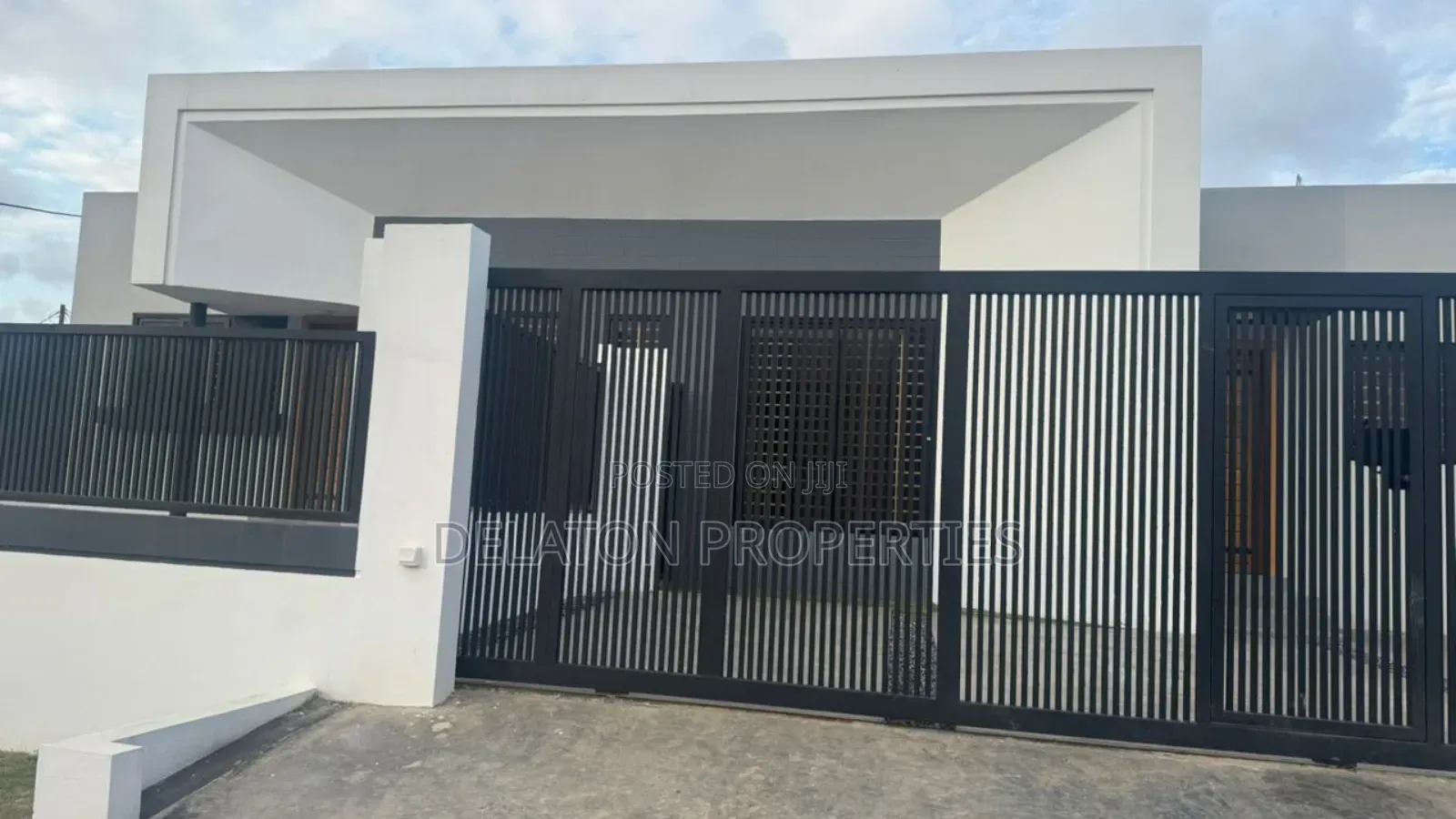 2bdrm House in Spintex for sale