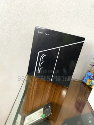 New Samsung Galaxy Z Fold7 512 GB Rose Gold