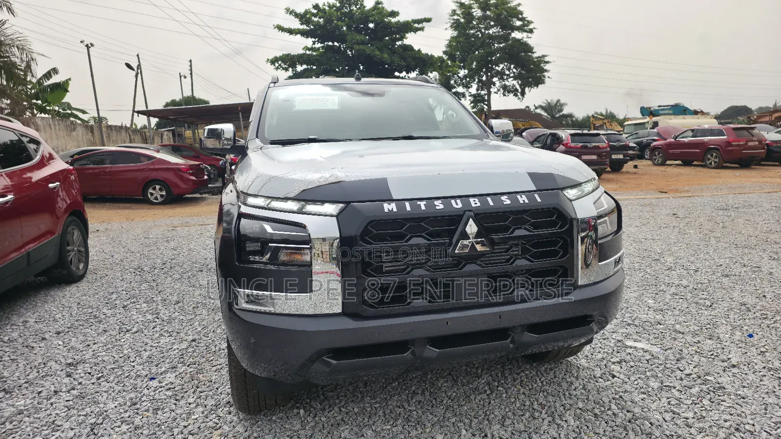 New Mitsubishi L200 2025 Black