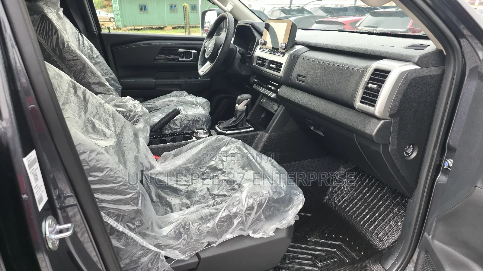 New Mitsubishi L200 2025 Black