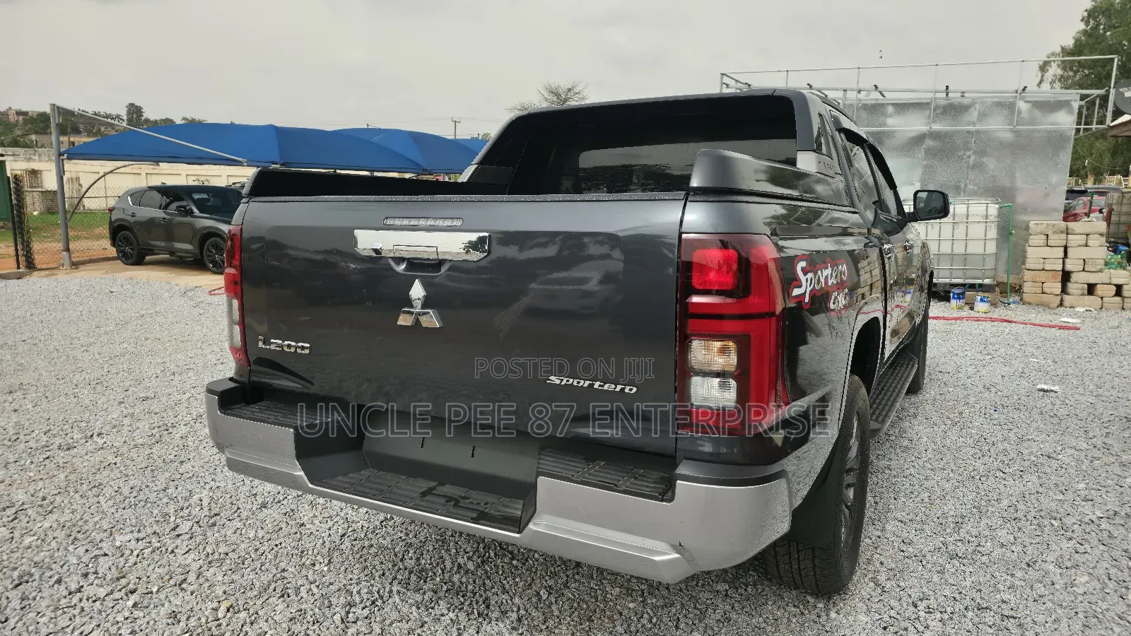 New Mitsubishi L200 2025 Black