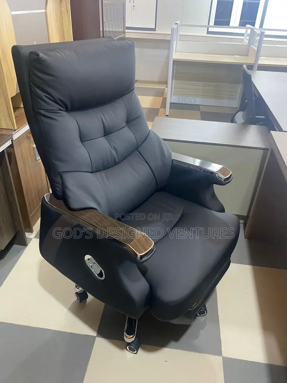 Executive Office Chair