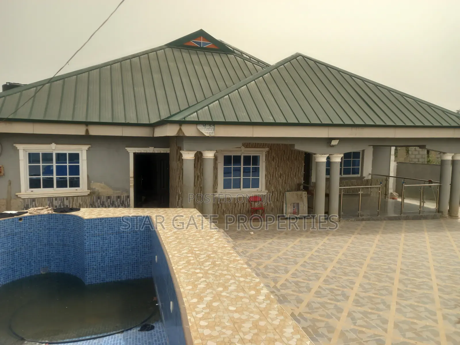 5bdrm House in Sewua Government, Kumasi Metropolitan for sale