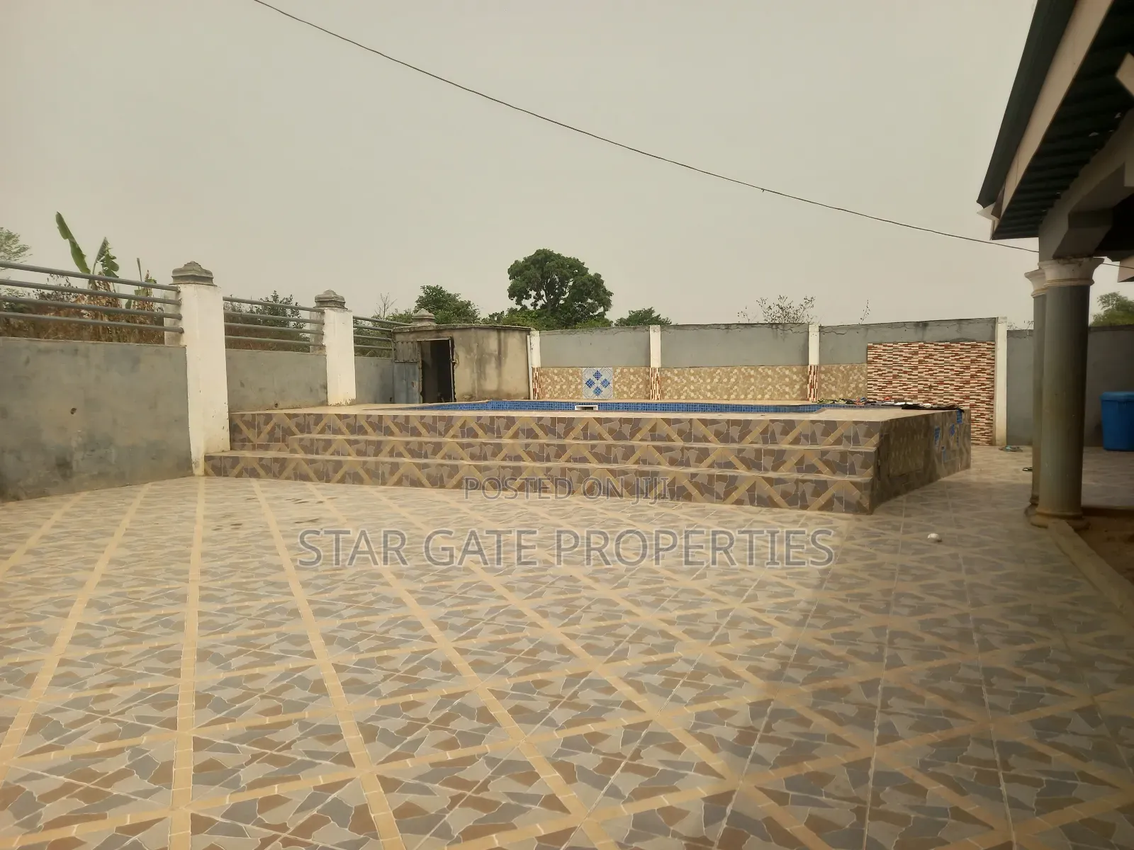 5bdrm House in Sewua Government, Kumasi Metropolitan for sale