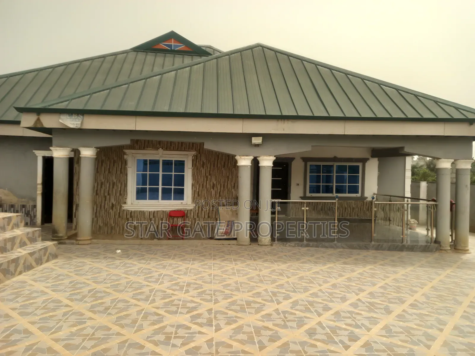 5bdrm House in Sewua Government, Kumasi Metropolitan for sale