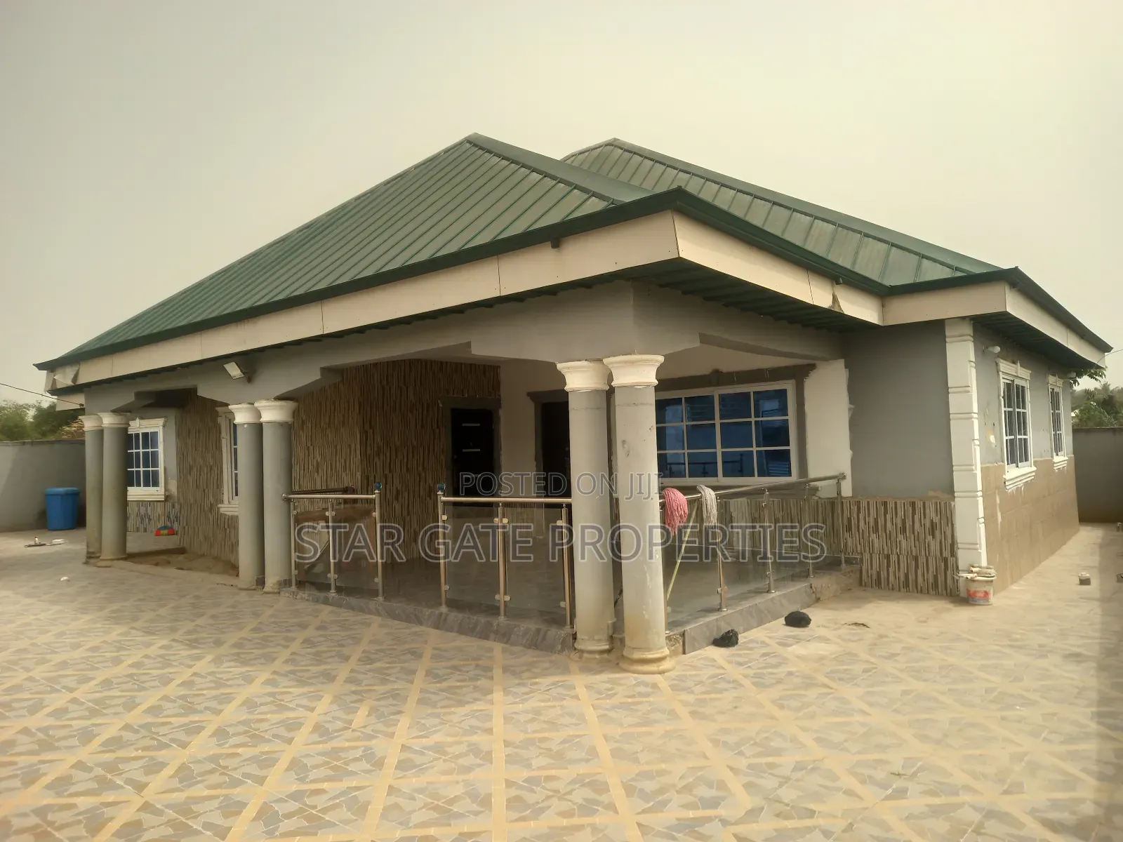 5bdrm House in Sewua Government, Kumasi Metropolitan for sale