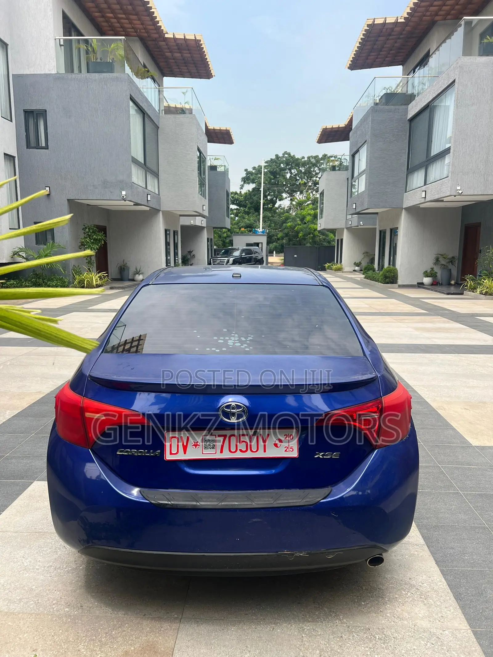 Toyota Corolla XSE (1.8L 4cyl 2A) 2019 Blue