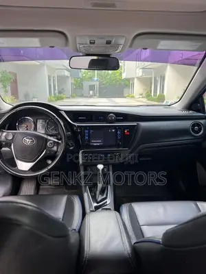 Toyota Corolla XSE (1.8L 4cyl 2A) 2019 Blue