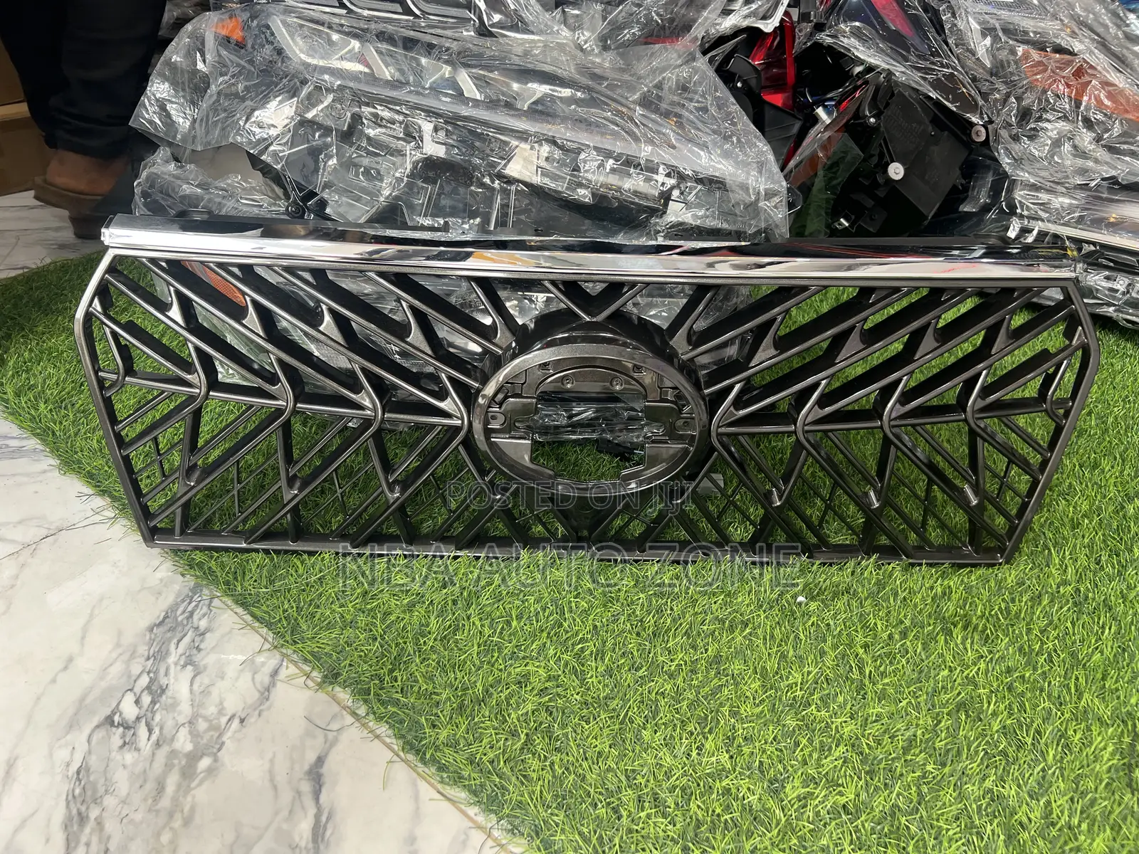 Toyota Land Cruiser Prado 2018-20 Sports Grille