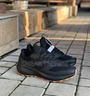 Reebok Classic Vibrem Black