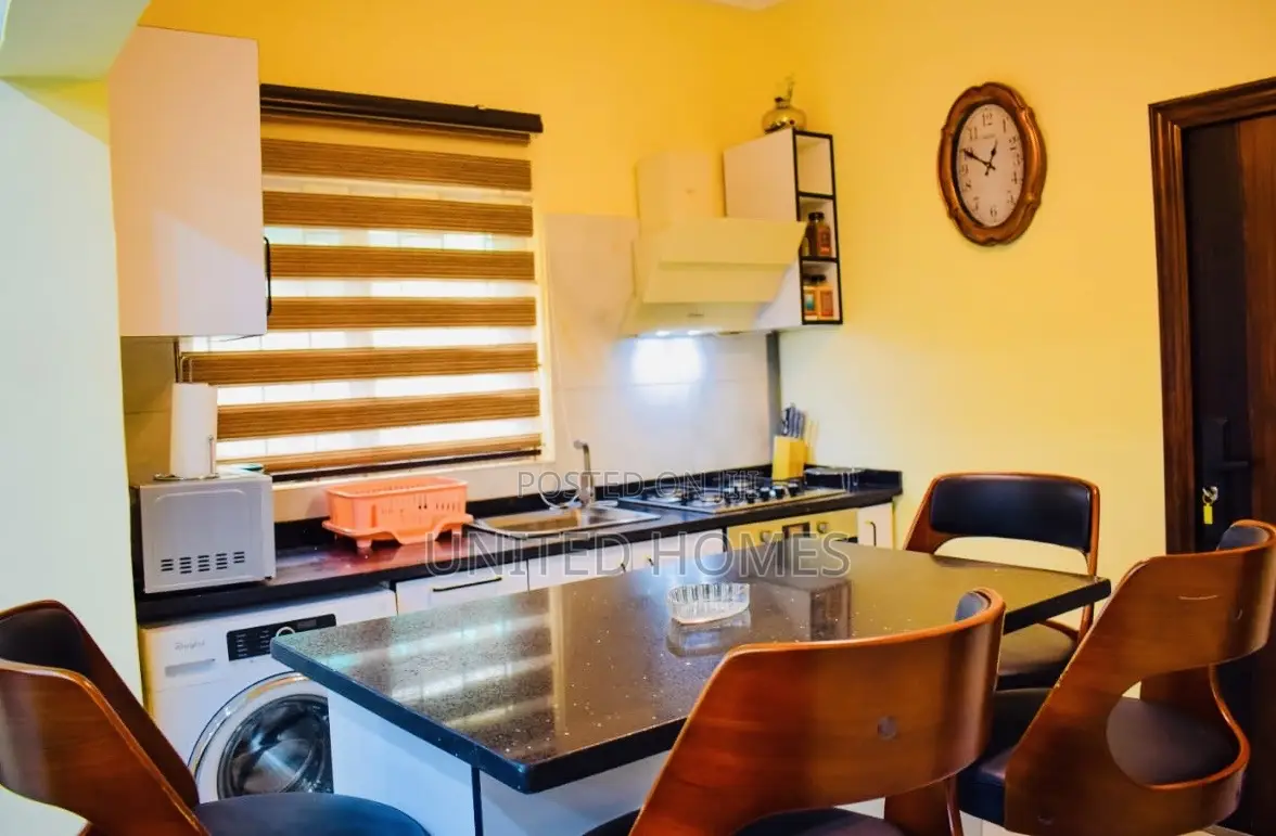 Furnished 2bdrm House in Labone for sale