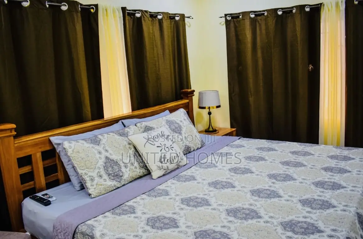 Furnished 2bdrm House in Labone for sale