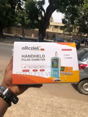 Arcziel Handheld Pulse Oximeter With Neonate ,Child and Adult Probes