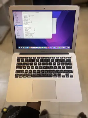 Laptop Apple MacBook Air 2017 8GB Intel Core i5 SSD 256GB
