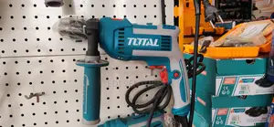 Total Impact Drill 900w