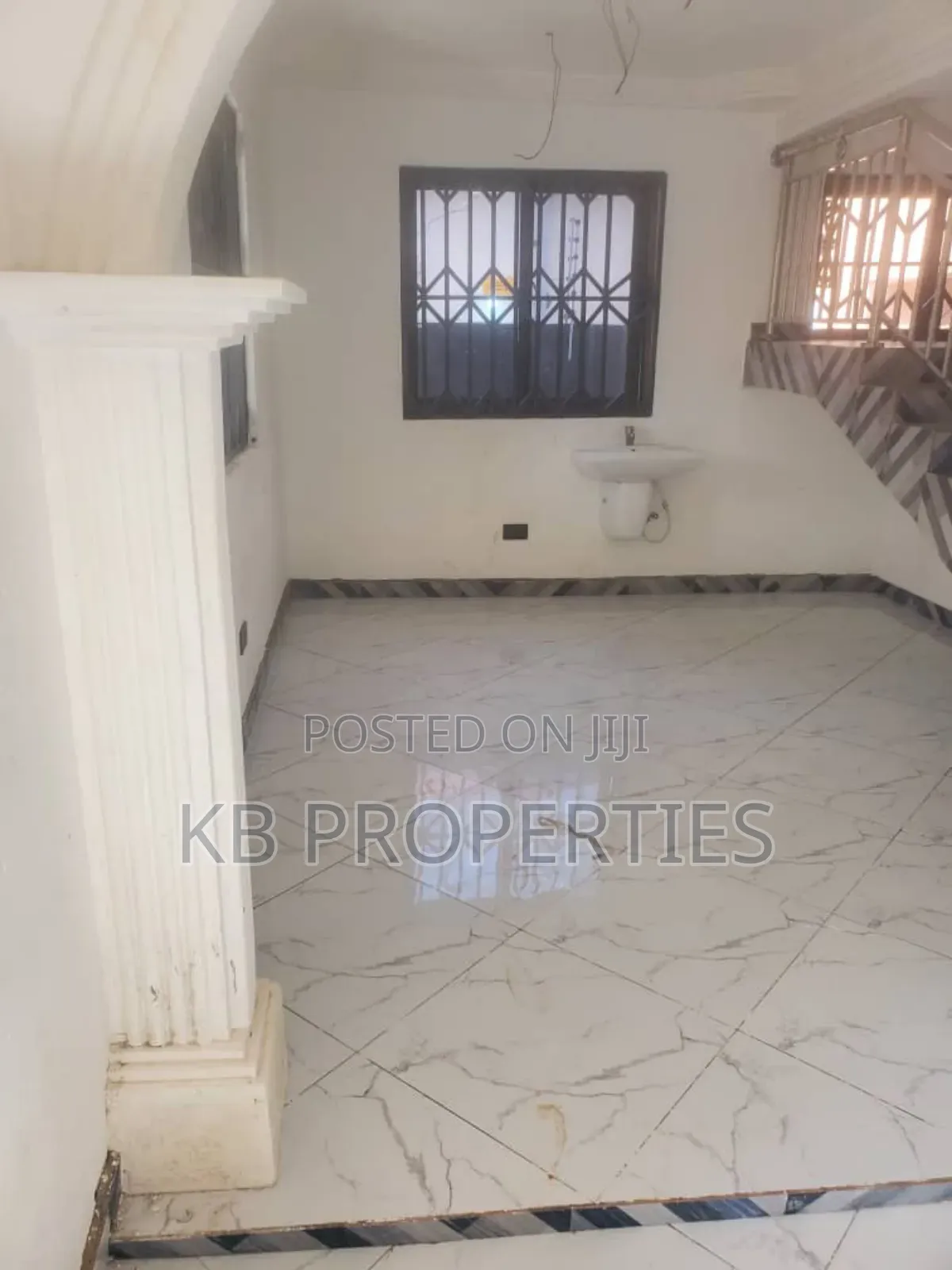 5bdrm House in Kb Properties, Spintex for rent