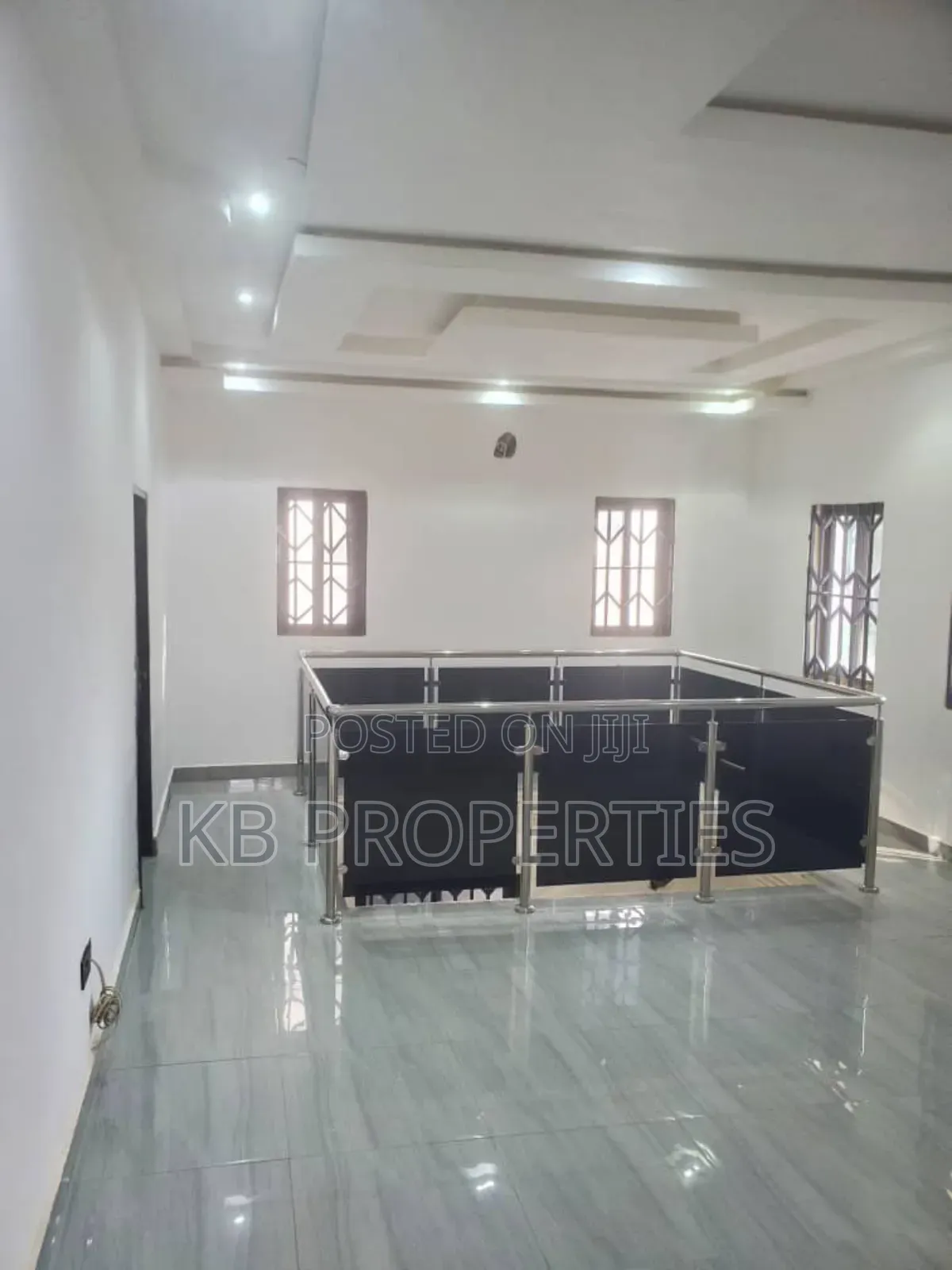 5bdrm House in Kb Properties, Spintex for rent