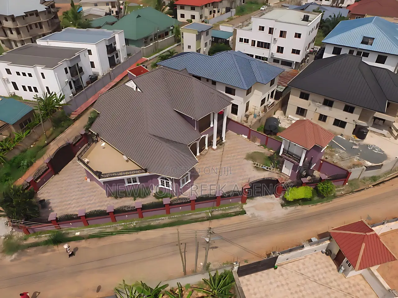 4bdrm Duplex in Trasassaco Phase 2, School Junction for rent