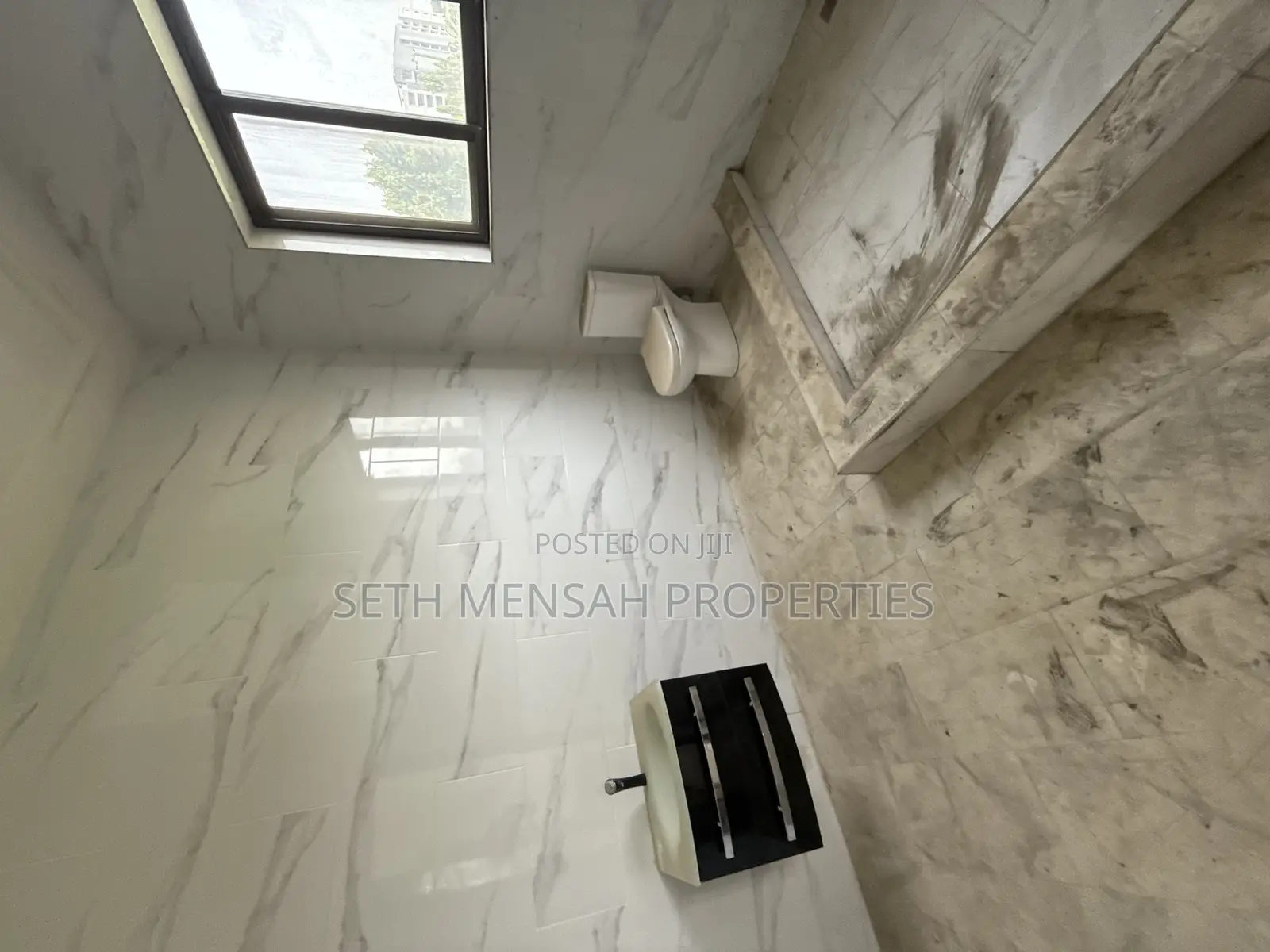 3bdrm Apartment in Seth, Dzorwulu for rent