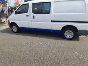 Toyota HiAce 2012 White