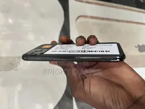 New Apple iPhone 11 Pro 64 GB Black