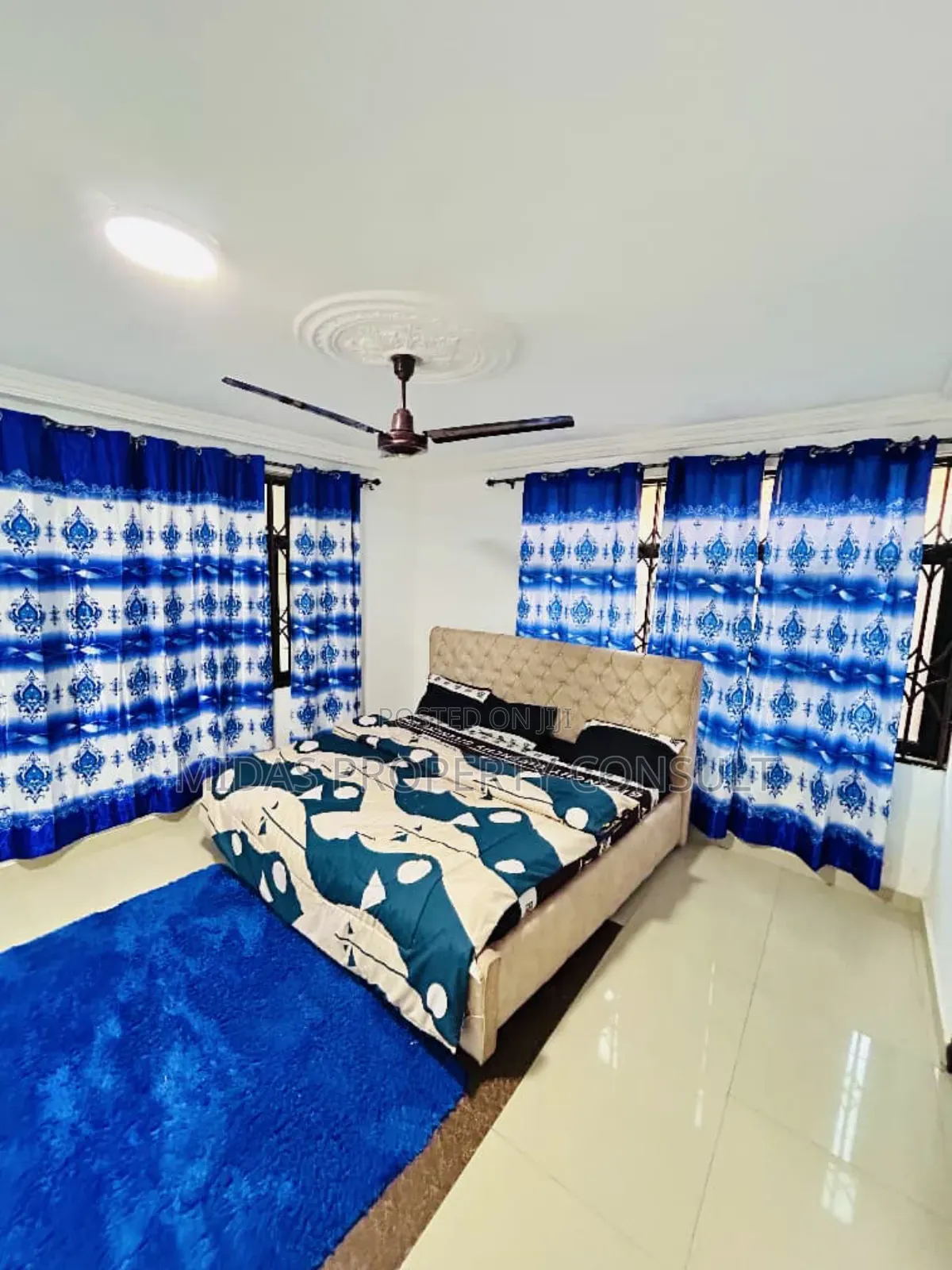 7bdrm House in Eat Legon for sale