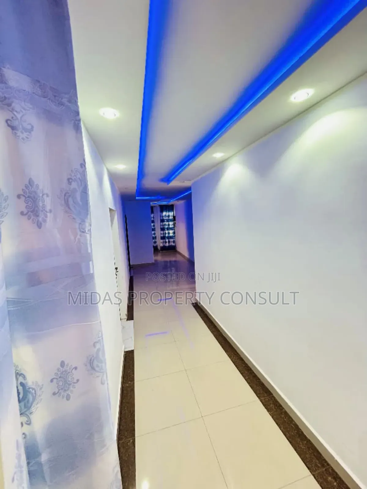 7bdrm House in Eat Legon for sale