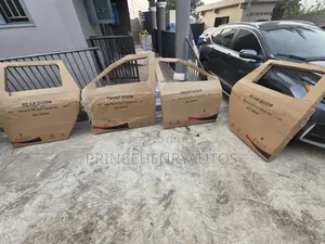 2023-2025 Honda Crv Door