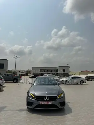Mercedes-Benz E300 2018 Gray