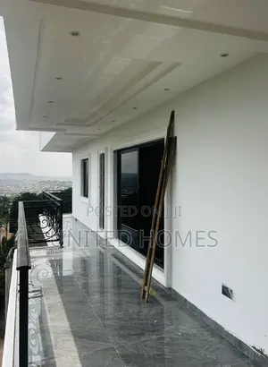 3bdrm Apartment in MacCharty Hills for rent