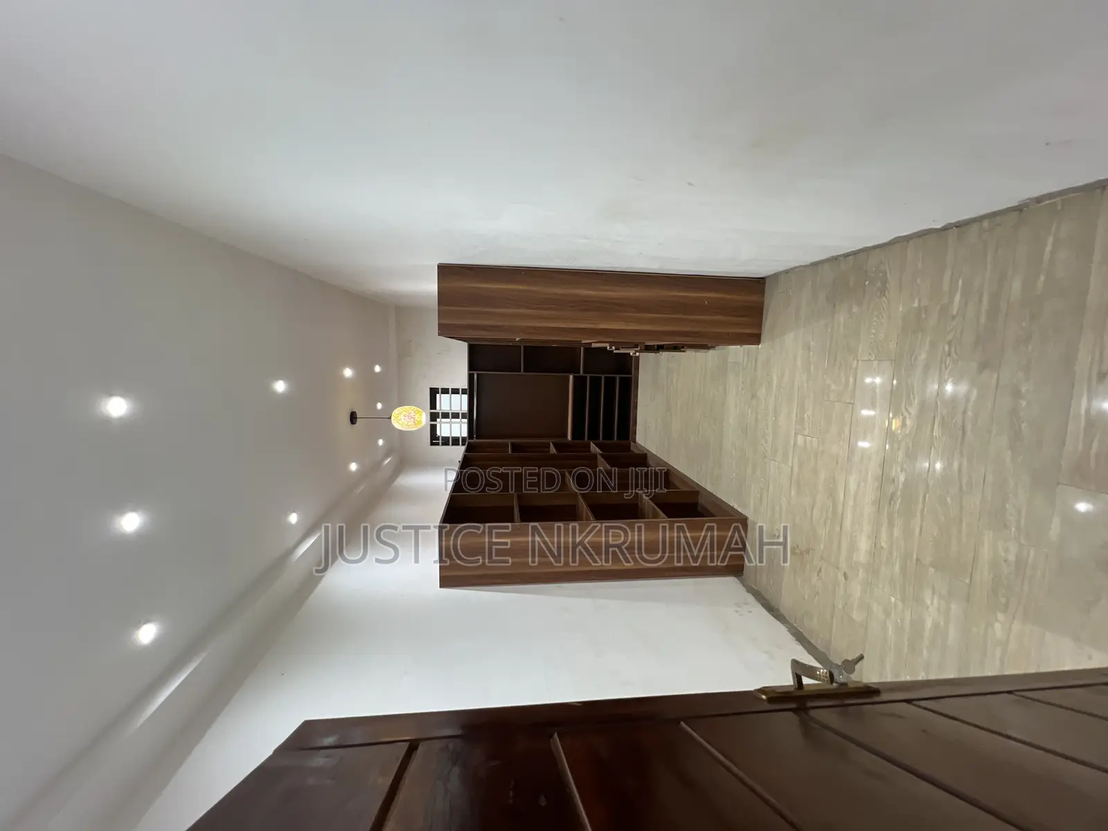 4bdrm Apartment in Mr Justice Estate, Old Barrier for rent