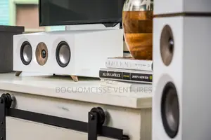 Jamo S83 Center