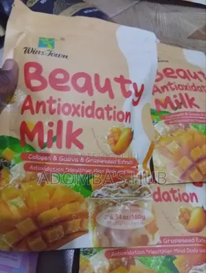 Win Town Glow Anti-aging Collagen Beauty Milk Drink