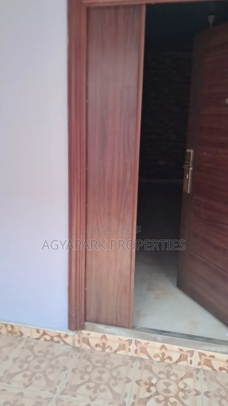 2bdrm Apartment in Doblogono, Amasaman for rent