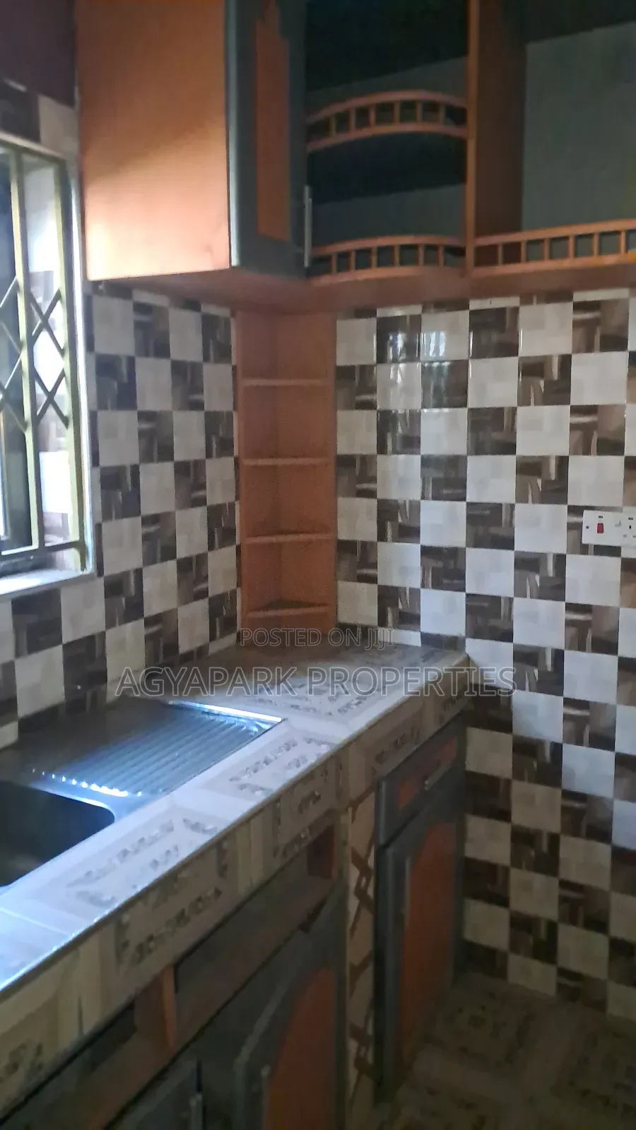 2bdrm Apartment in Doblogono, Amasaman for rent