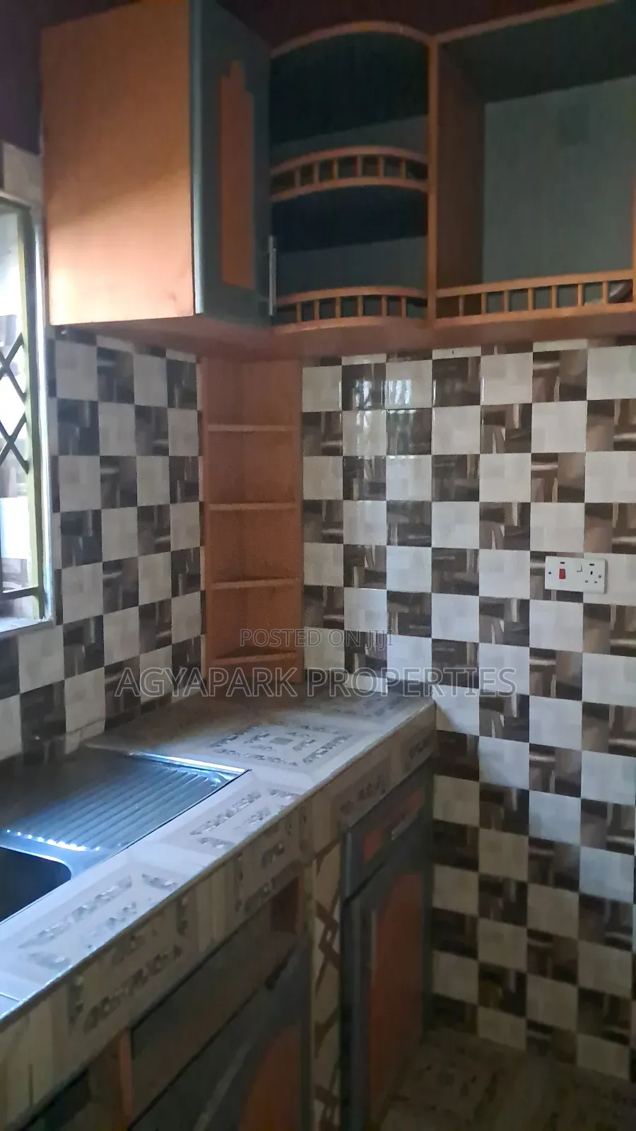 2bdrm Apartment in Doblogono, Amasaman for rent