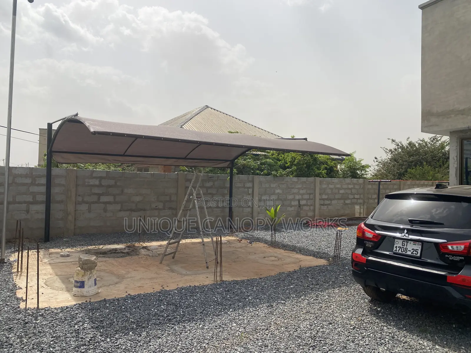 Brown Top Top Car Canopy