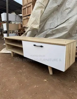 5feet Laminated Tv Stand