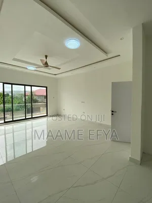 4bdrm House in Ashongman, Ashomang Estate for sale